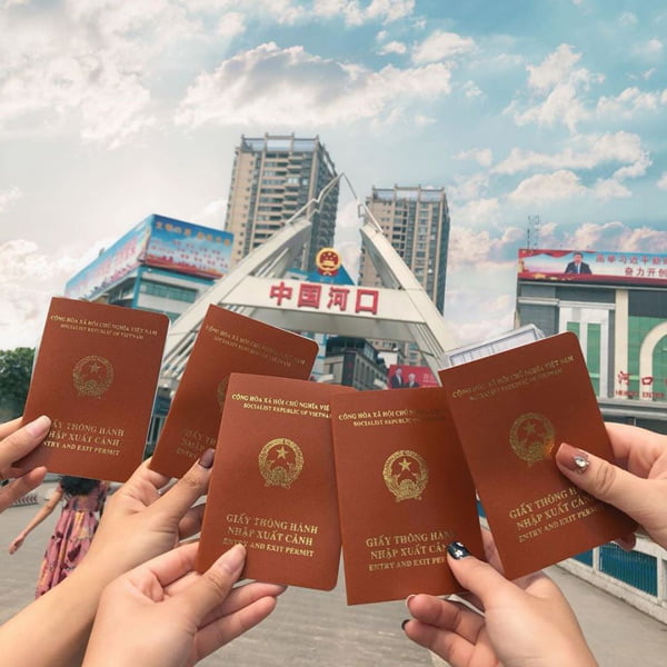 Đi du lịch Trung Quốc bằng giấy thông hành