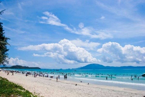 Làng biển Vạn Vĩ