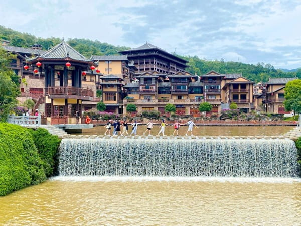 Du lịch Bình Biên bằng giấy thông hành Trung Quốc